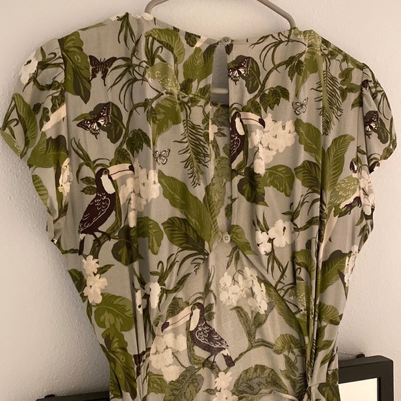 COPY - Reformation Dress size 8 Gavin - Picture 4 of 5